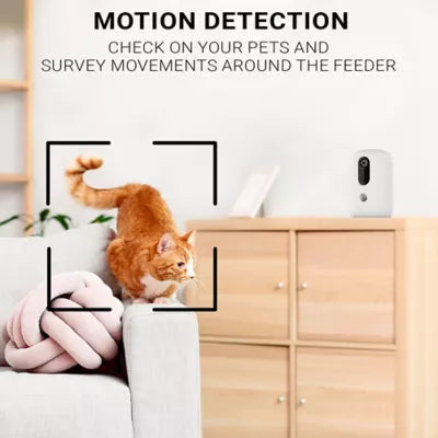 Instachew Purechew Dog and Cat Automatic Treat Dispenser and Motion Sensor Monitoring Camera