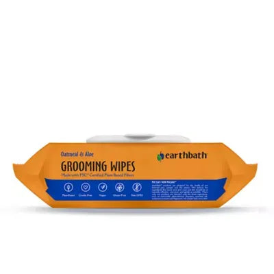 earthbath® Oatmeal & Aloe Dog Grooming X-Large Wipes - Vanilla & Almond 100ct