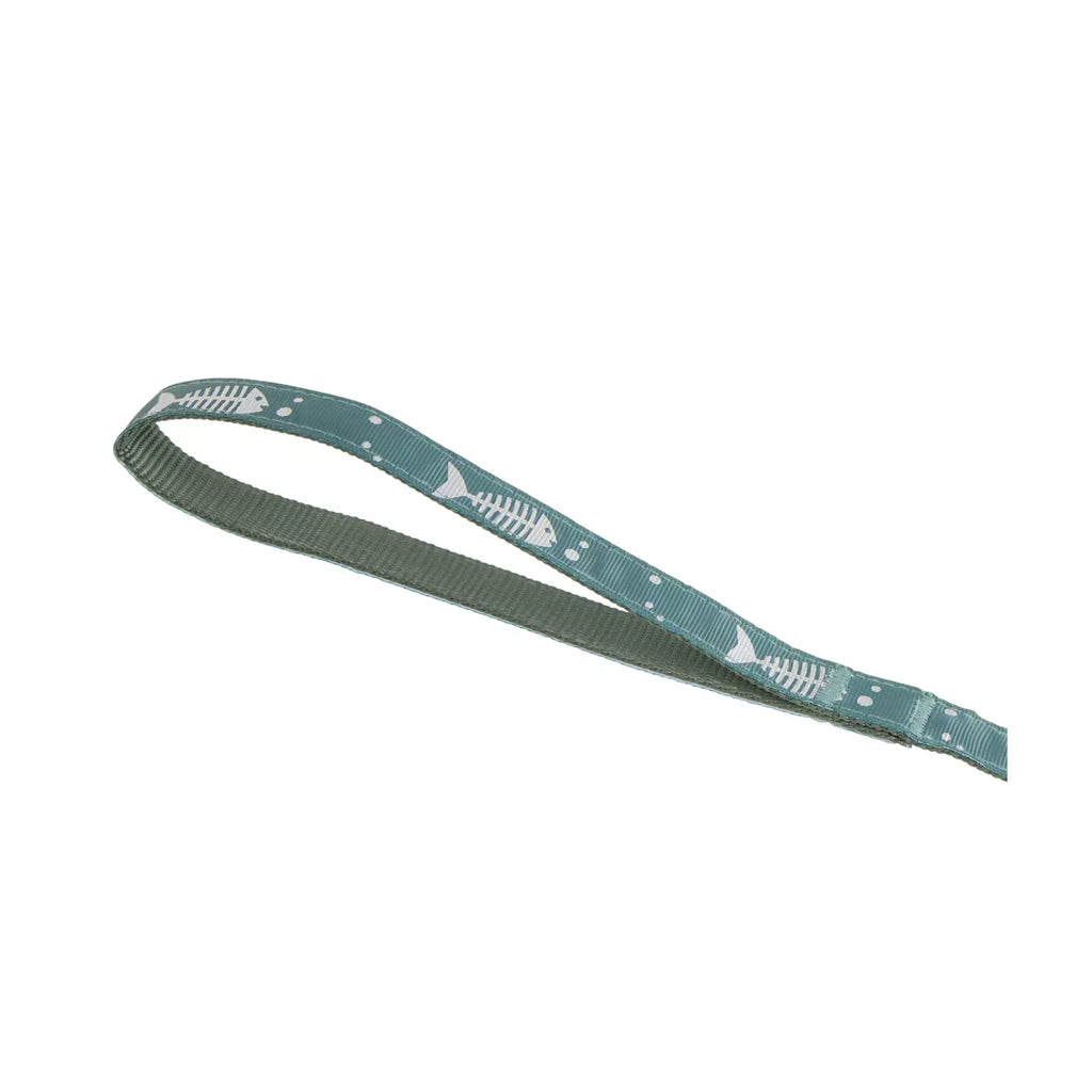 Whisker City Fish Foil Cat Harness and Leash Combo Set